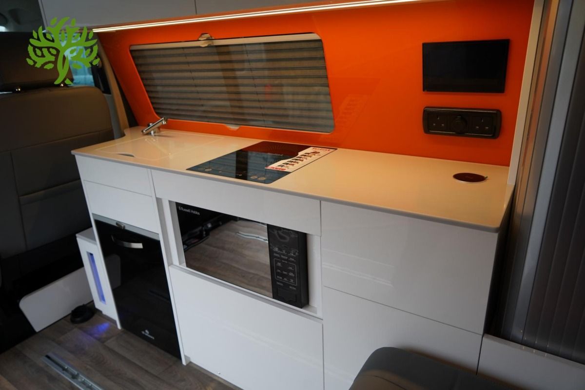 2021 Volkswagen Transporter T6.1 Campervan - Image 30