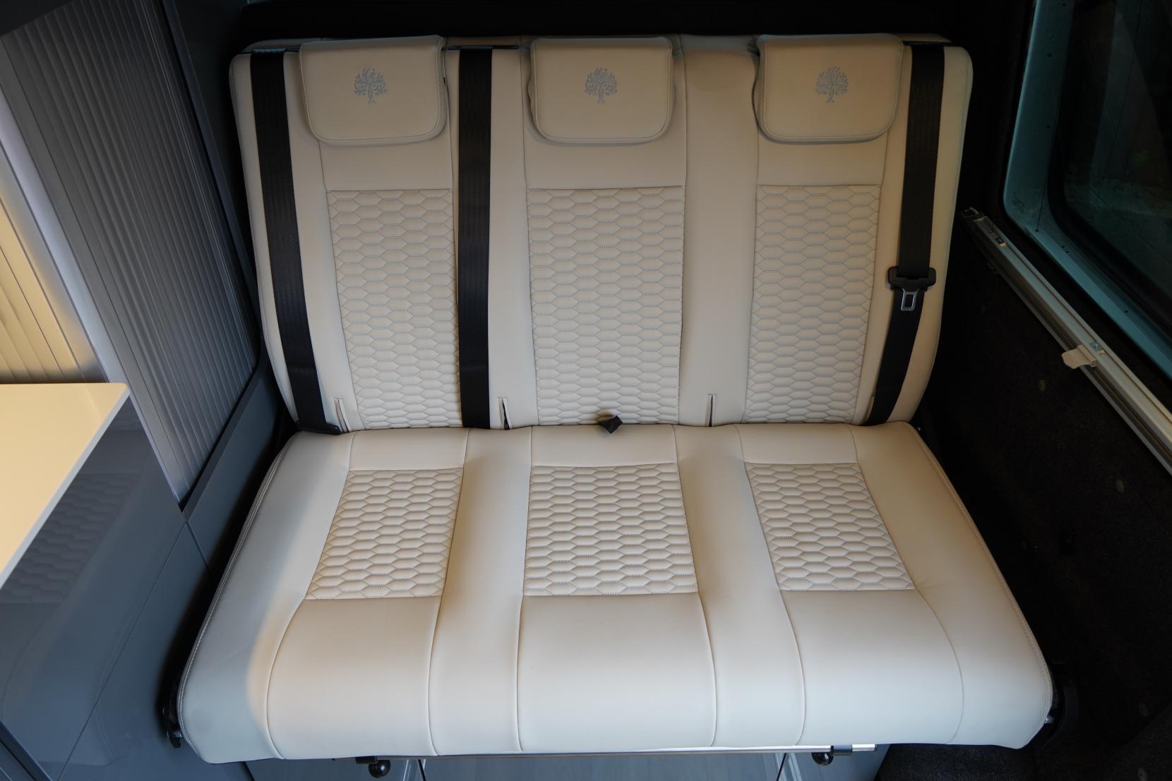 2021 Volkswagen Transporter T6.1 Campervan - Image 25