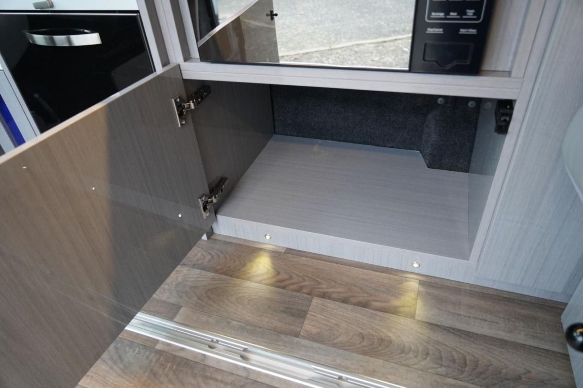2021 Volkswagen Transporter T6.1 Campervan - Image 38