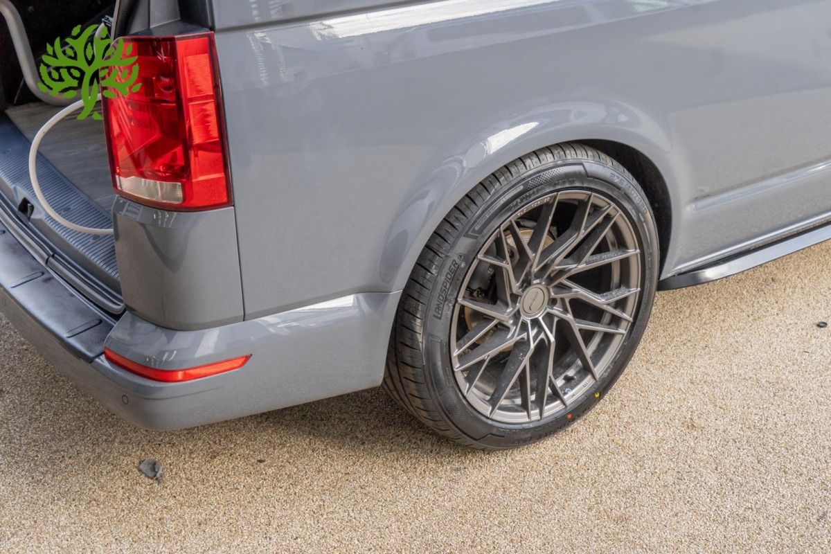 2021 Volkswagen Transporter T6.1 Campervan - Image 23