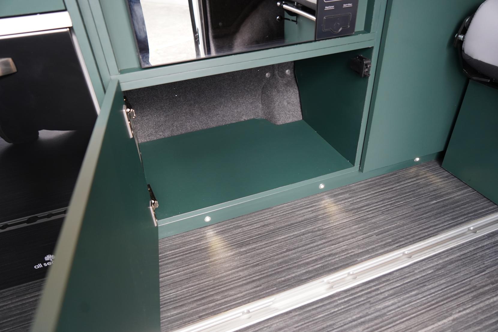 2022 Volkswagen Transporter T6.1 - Image 43