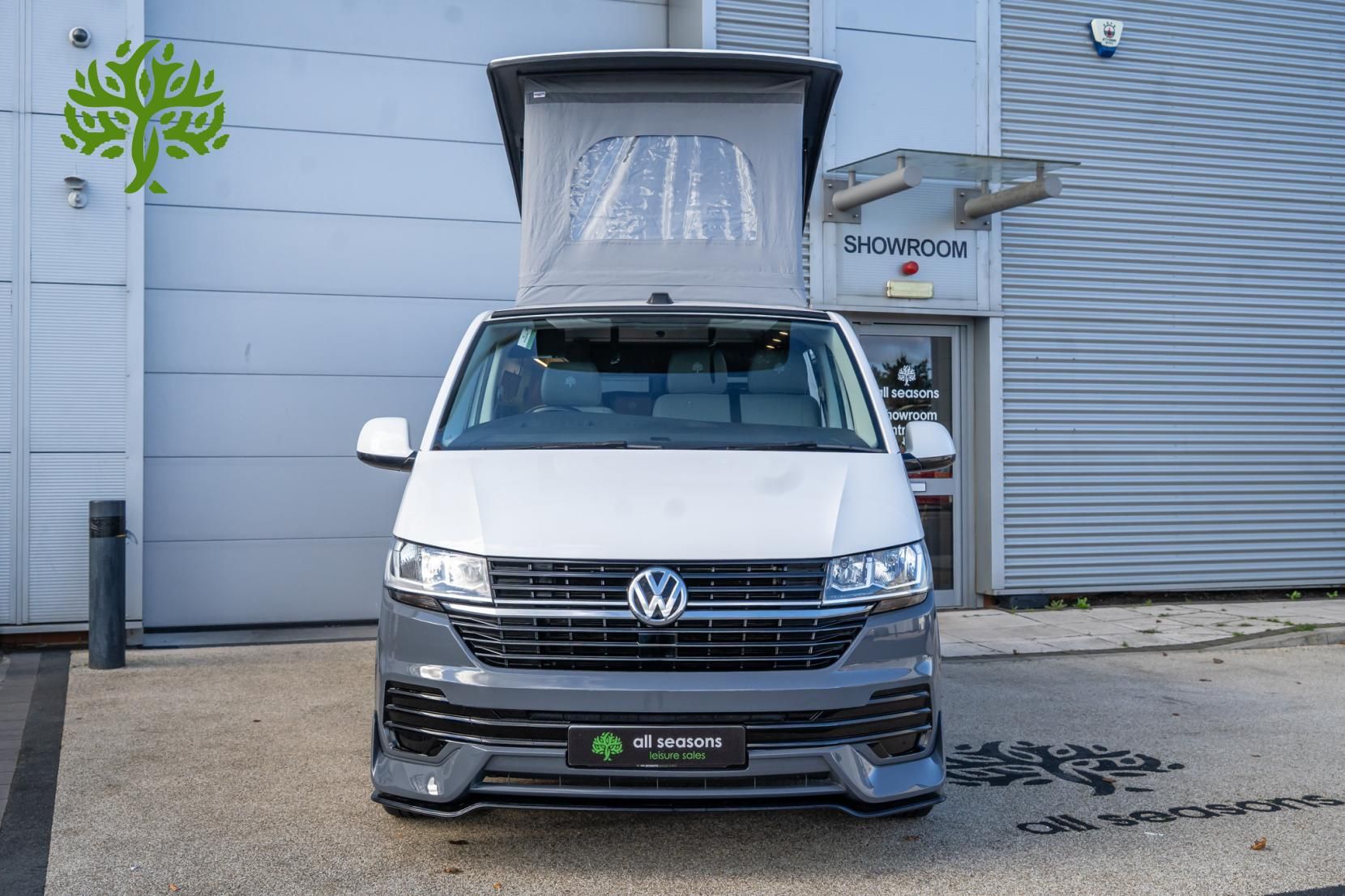 2022 Volkswagen Transporter T6.1 Campervan - Image 3