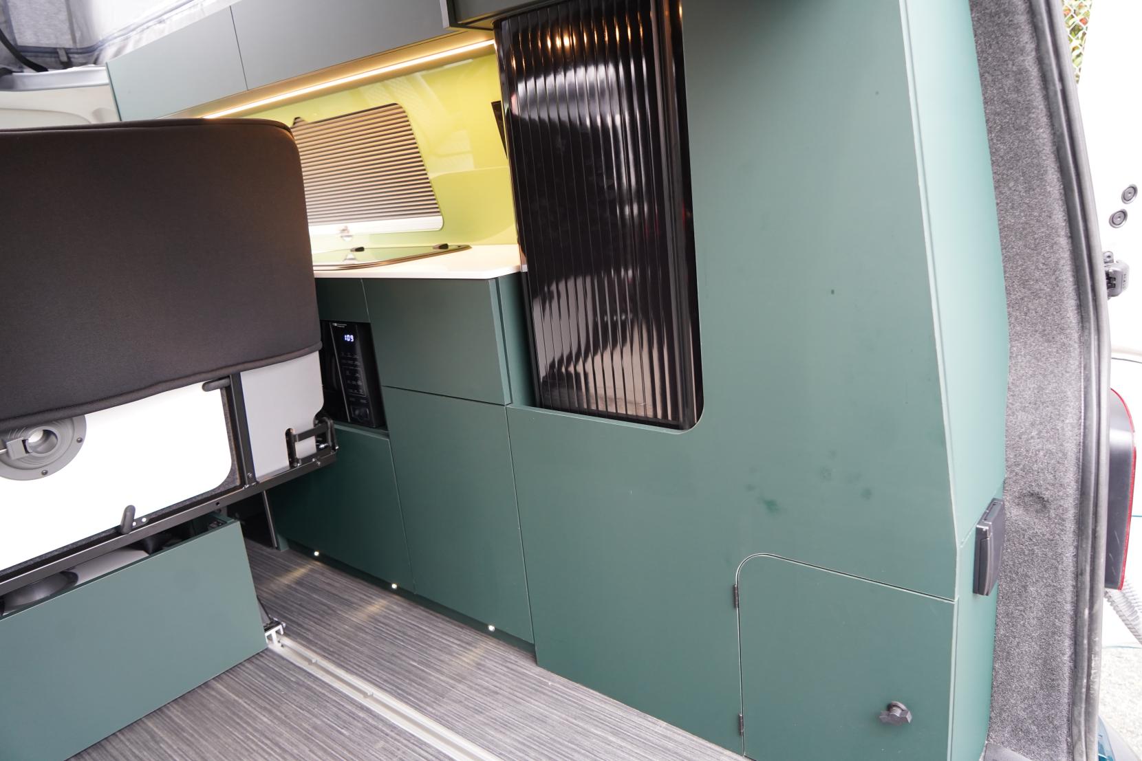 2022 Volkswagen Transporter T6.1 - Image 55