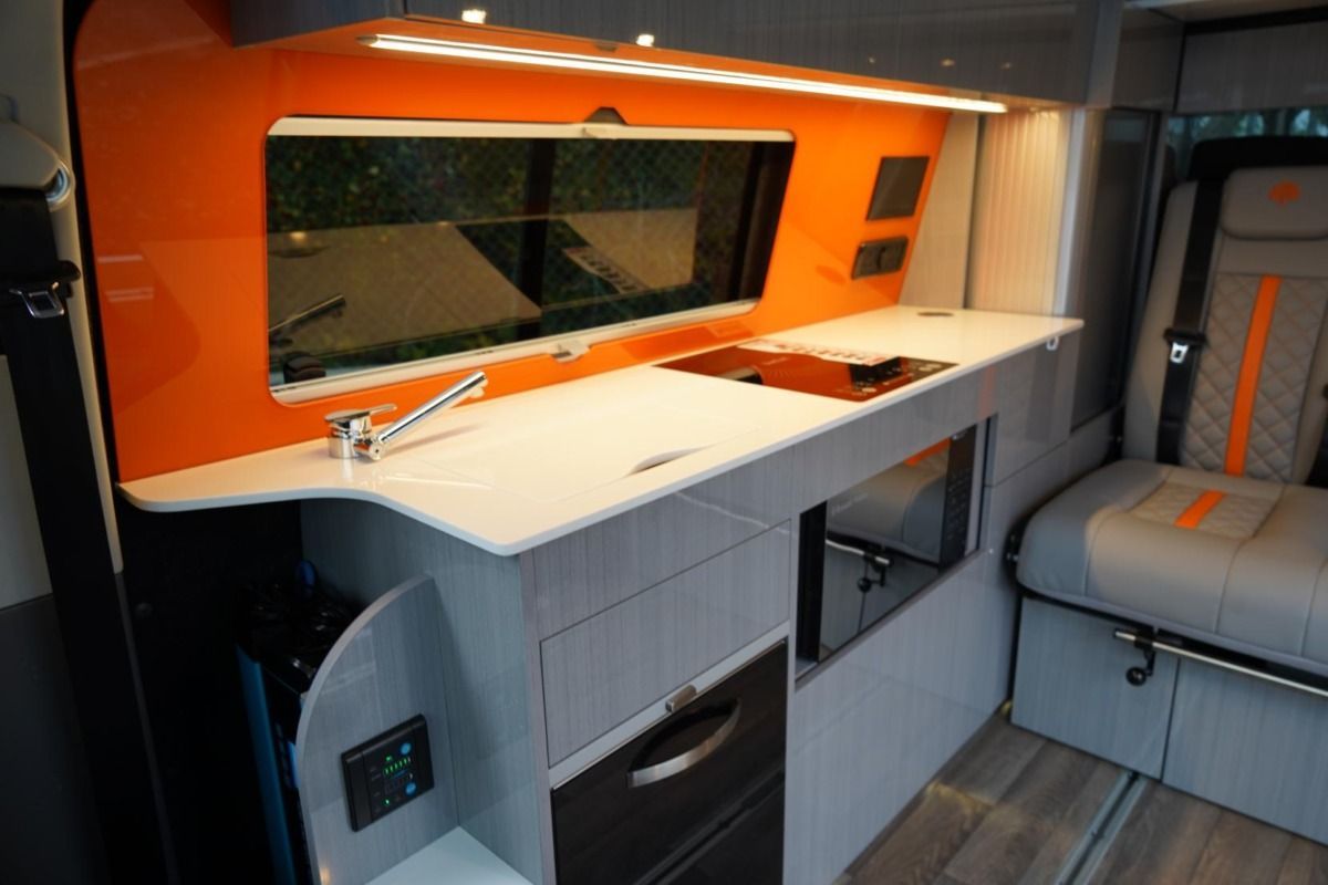 2021 Volkswagen Transporter T6.1 Campervan - Image 31
