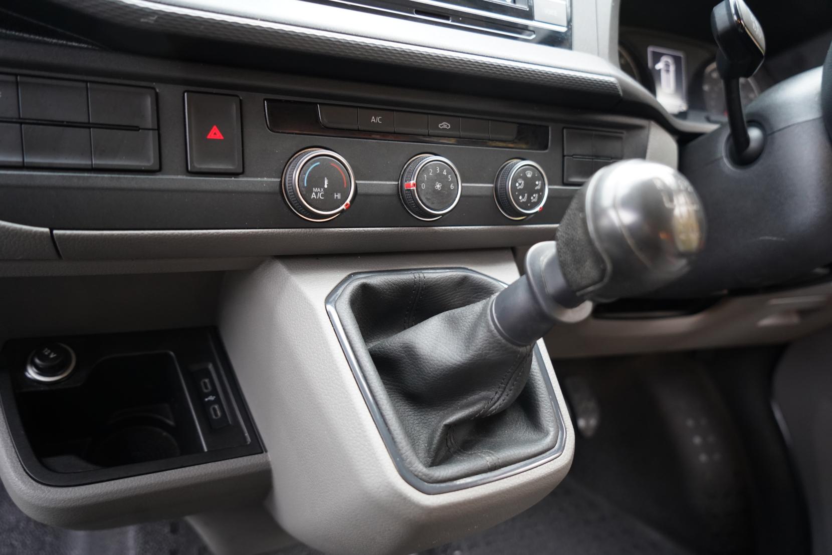 2021 Volkswagen Transporter T6.1 Campervan - Image 18