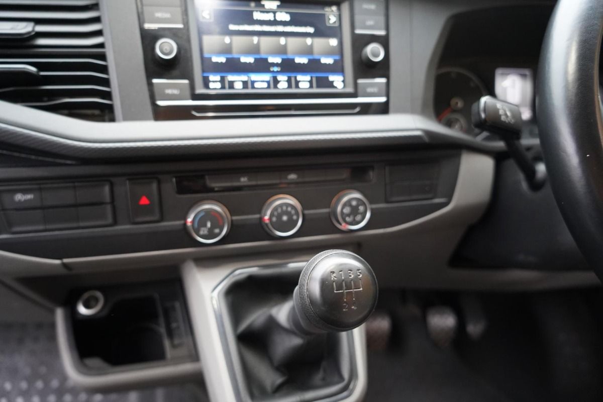 2021 Volkswagen Transporter T6.1 Campervan - Image 19