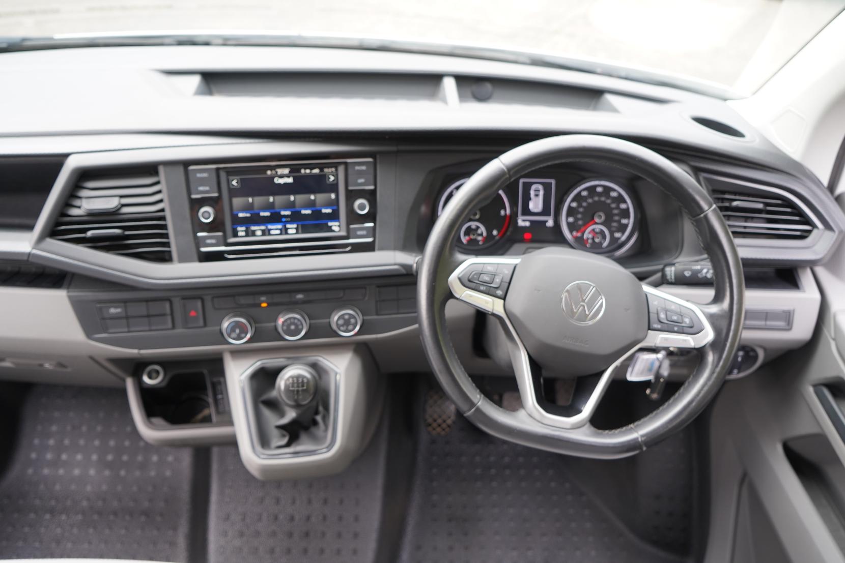 2022 Volkswagen Transporter T6.1 - Image 22