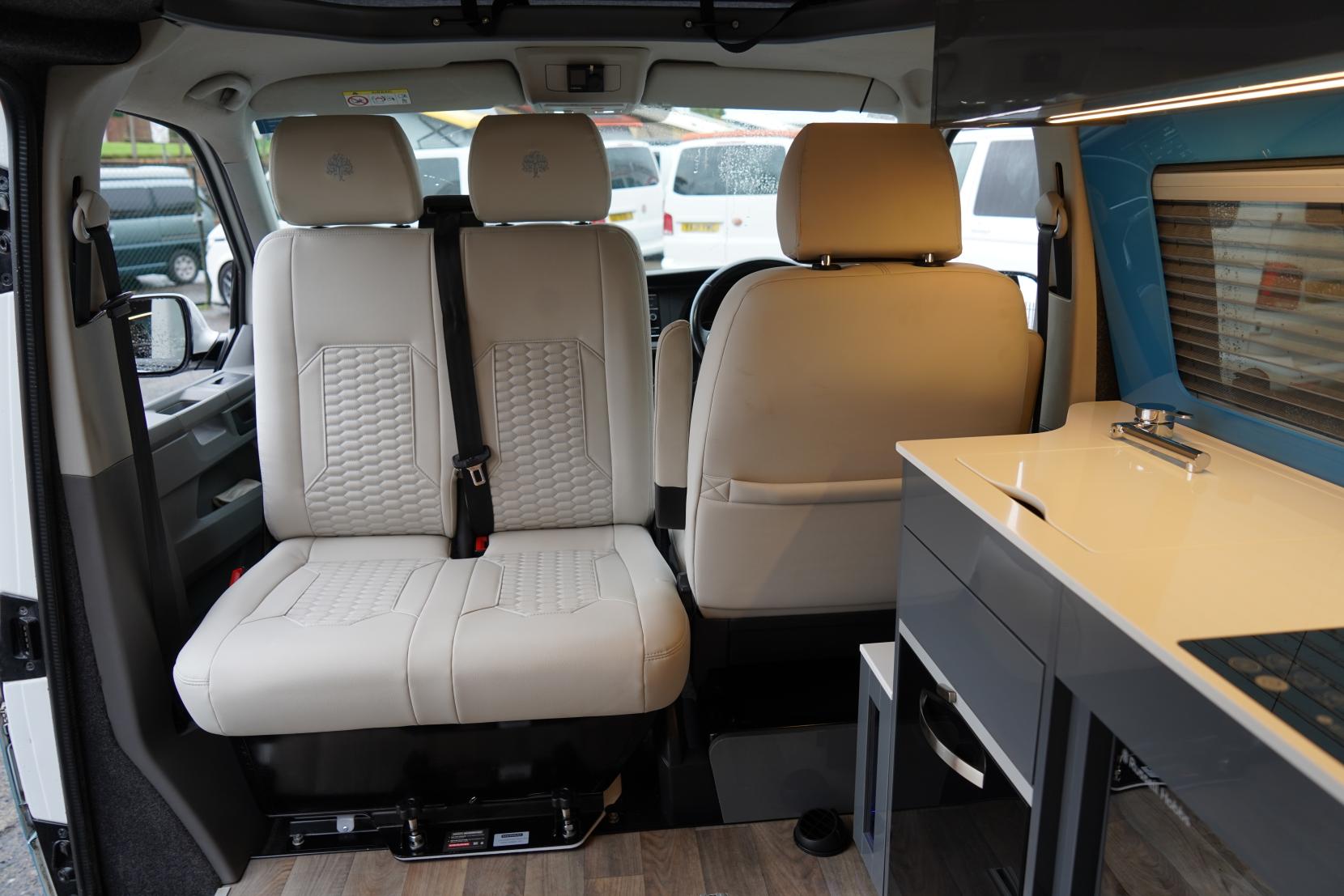 2021 Volkswagen Transporter T6.1 Campervan - Image 26