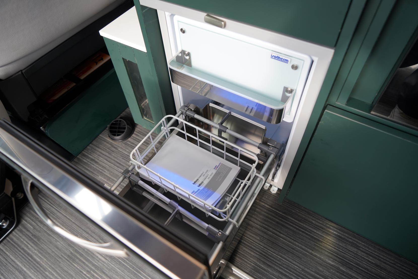 2022 Volkswagen Transporter T6.1 - Image 37