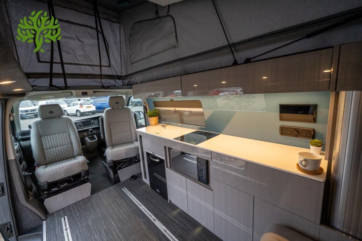 2022 Volkswagen Transporter T6.1 Campervan - Image 12