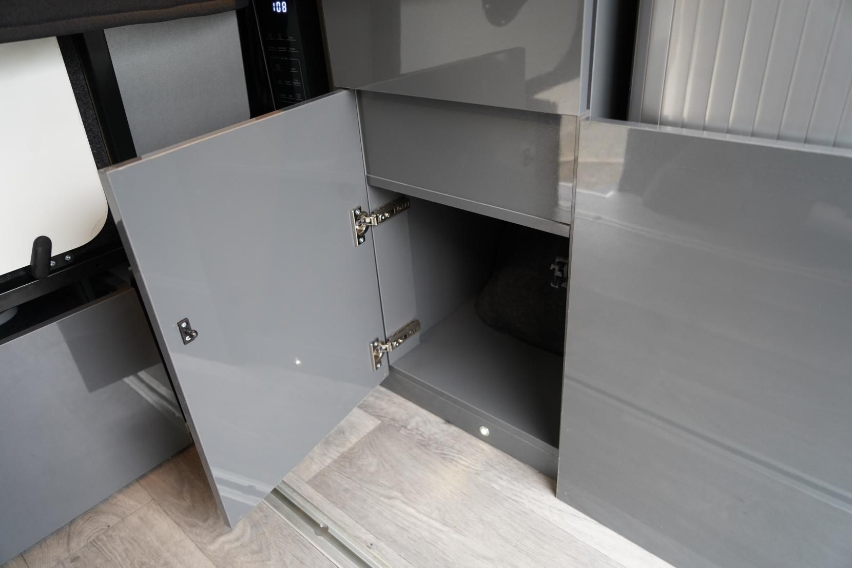 2022 Volkswagen Transporter T6.1 Campervan - Image 67