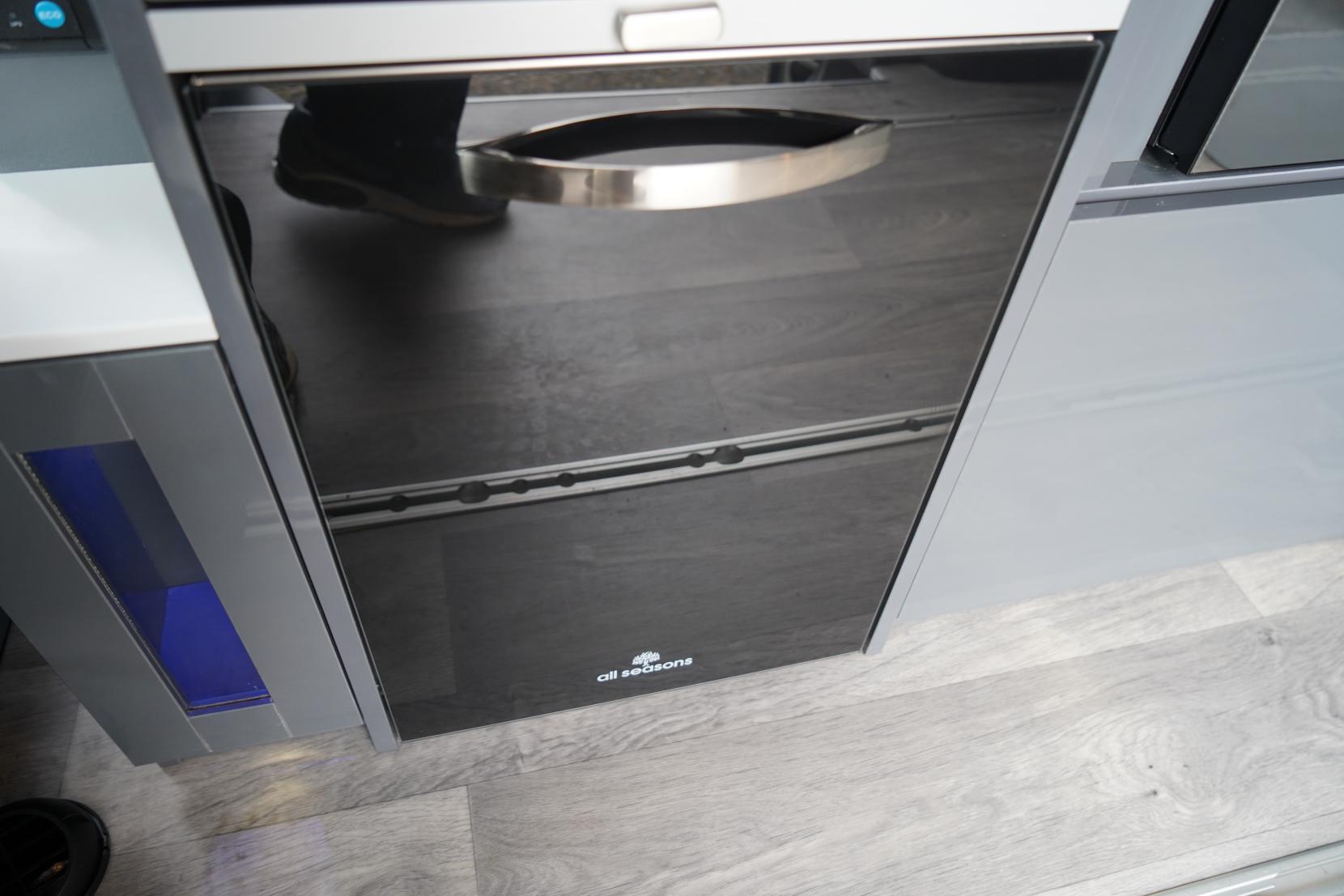 2022 Volkswagen Transporter T6.1 Campervan - Image 39