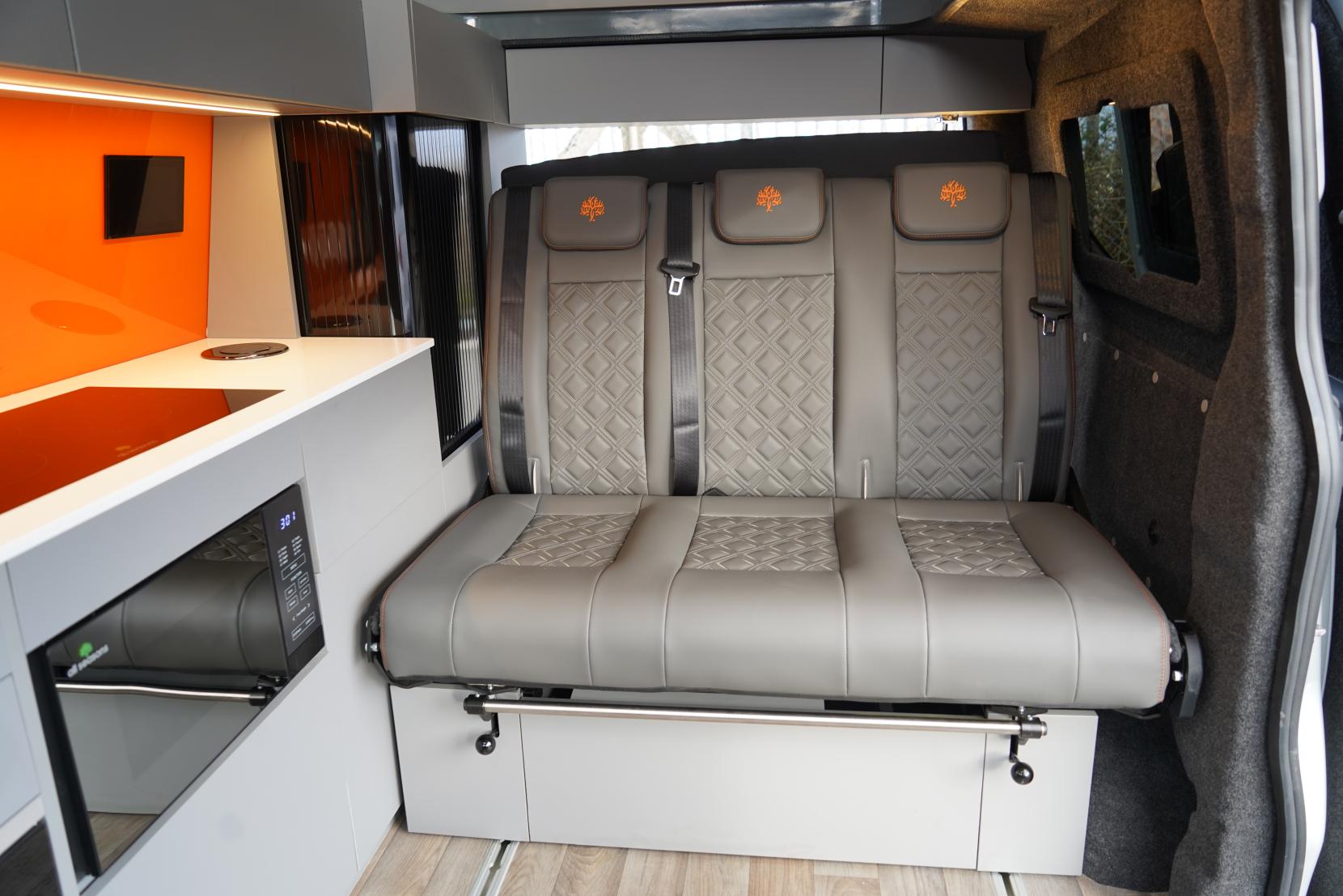 2025 Volkswagen Transporter T7 Campervan - Image 28