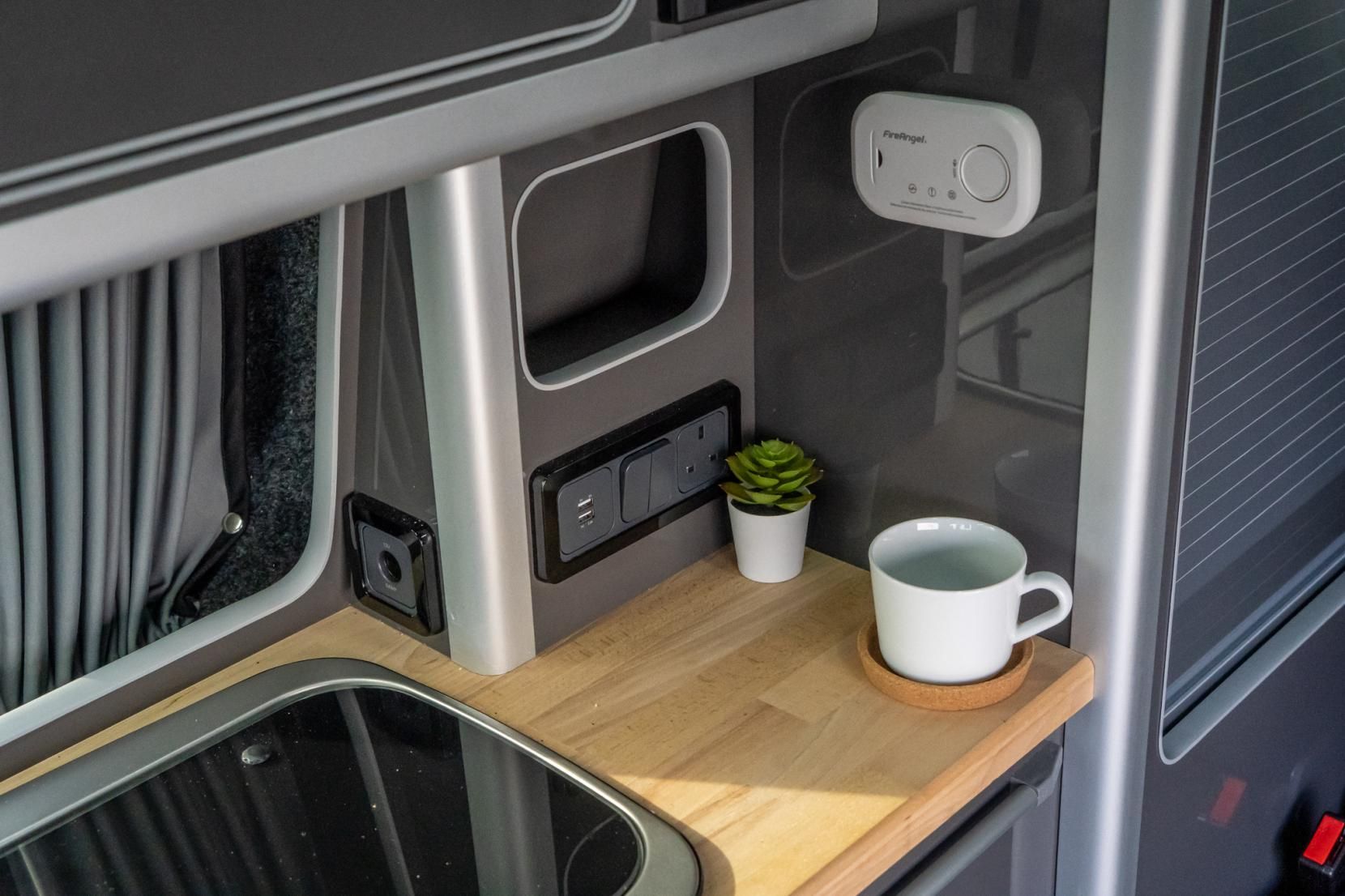 2017 Renault Trafic Panel Van (2014 - 2020) Campervan - Image 8