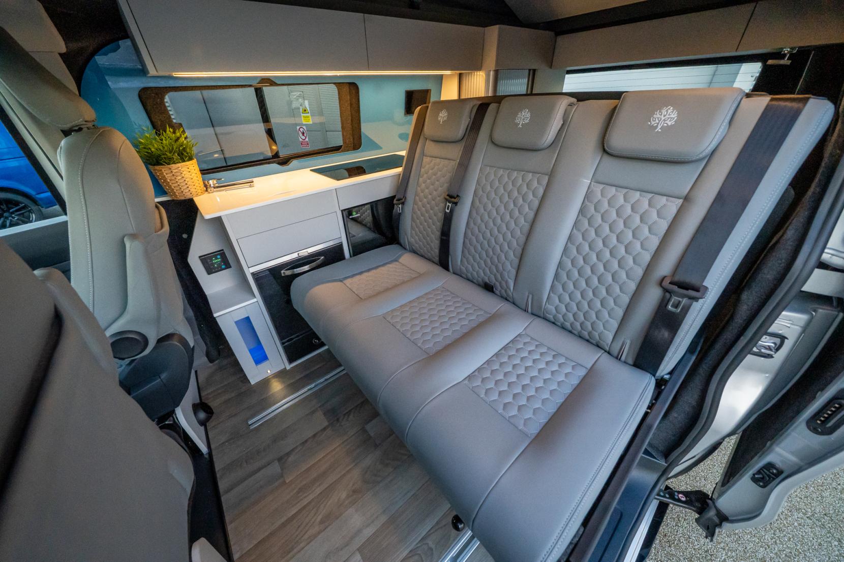 2025 Volkswagen Transporter T7 Campervan - Image 18