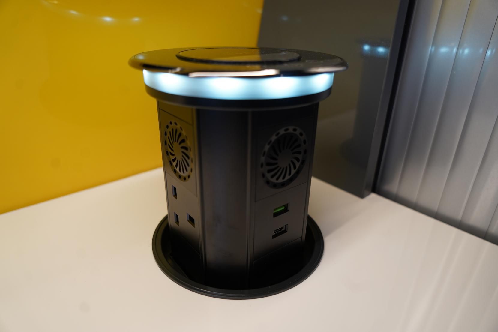 2025 Volkswagen Transporter T7 Campervan - Image 28