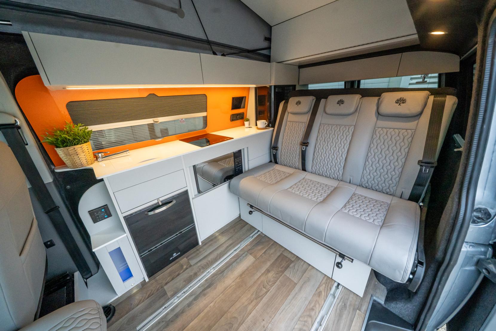 2020 Volkswagen Transporter T6.1 Campervan - Image 18