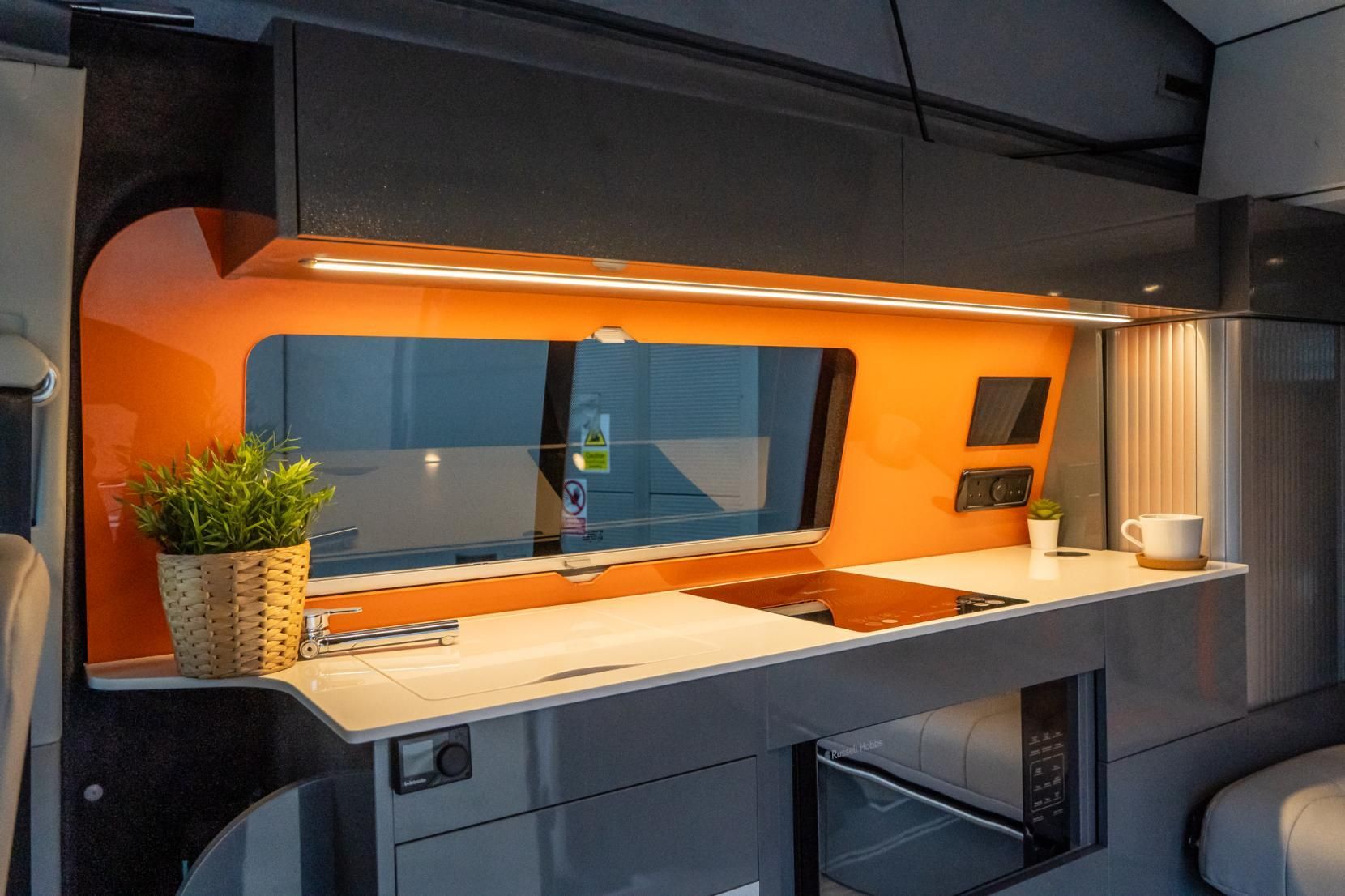 2019 Volkswagen Transporter T6 Campervan - Image 11