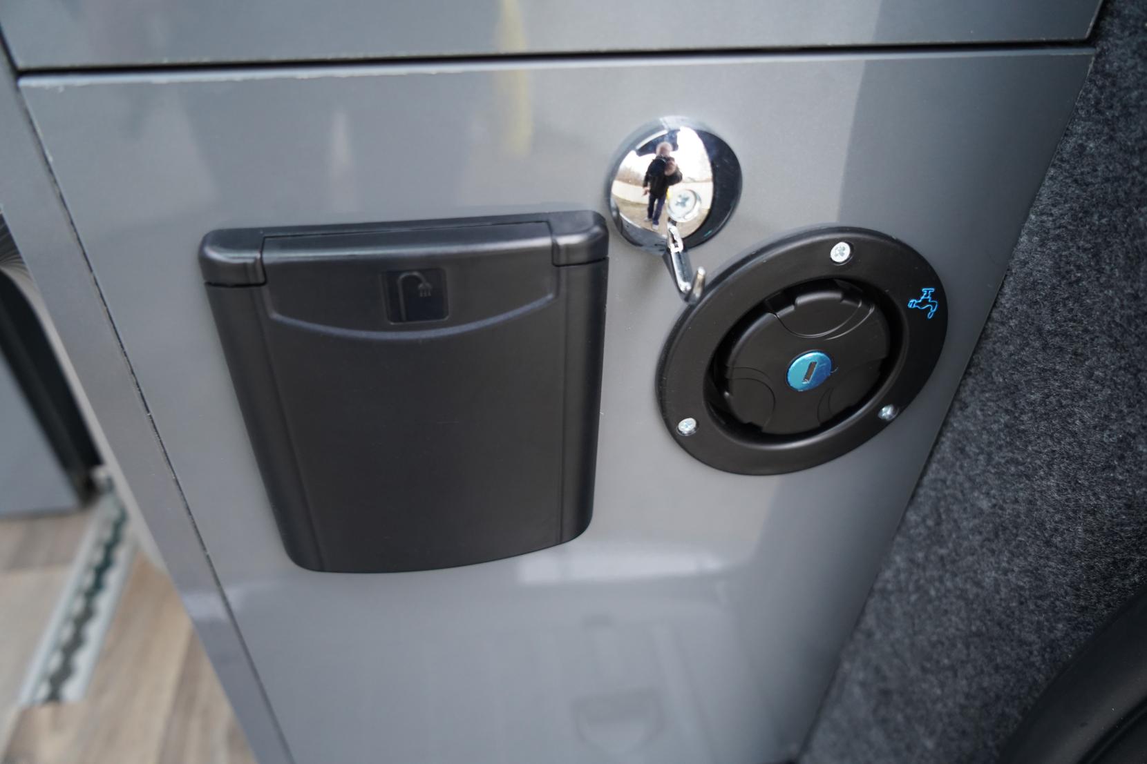 2025 Volkswagen Transporter T7 Campervan - Image 57