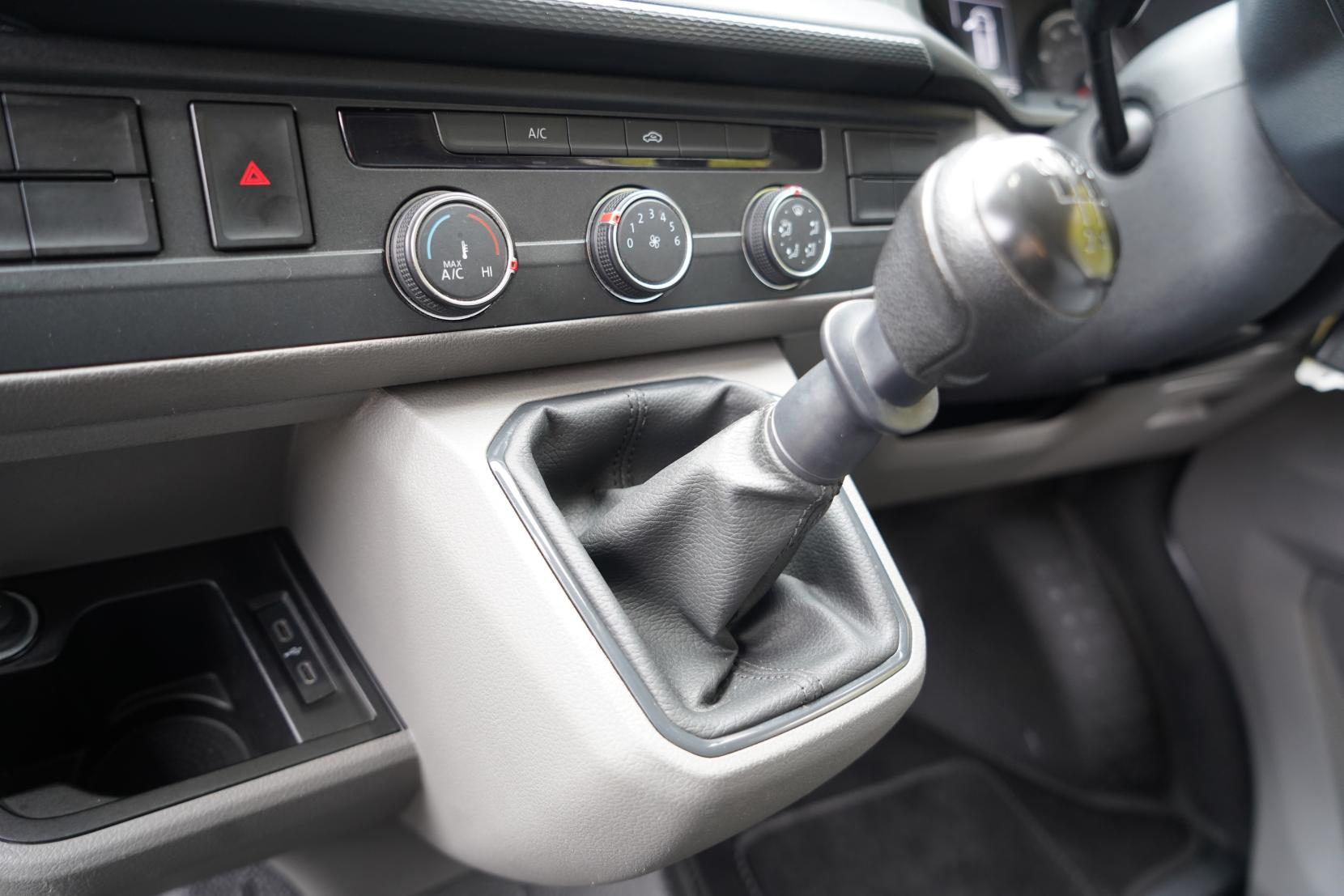 2022 Volkswagen Transporter T6.1 Campervan - Image 20