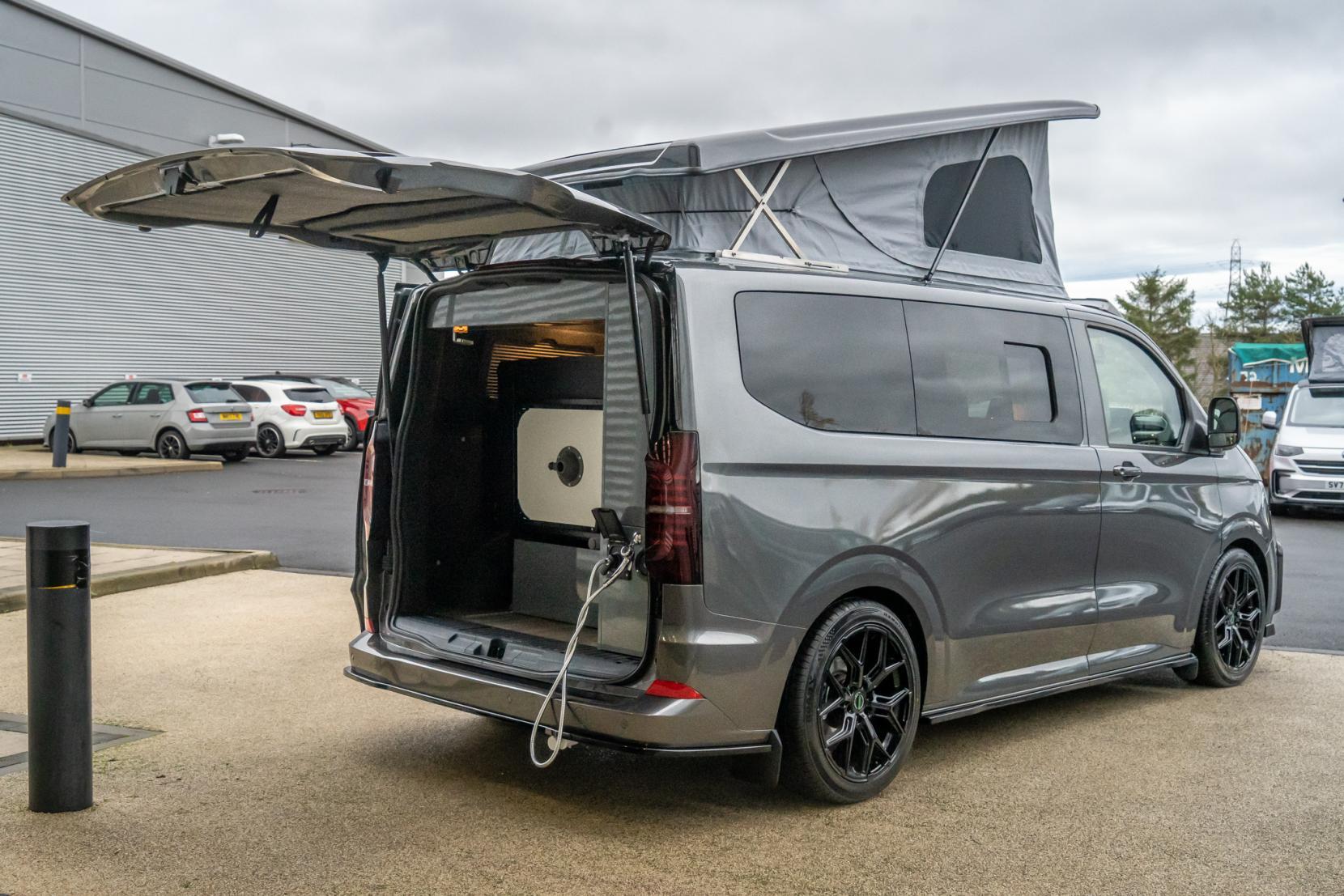 2025 Volkswagen Transporter T7 Campervan - Image 29