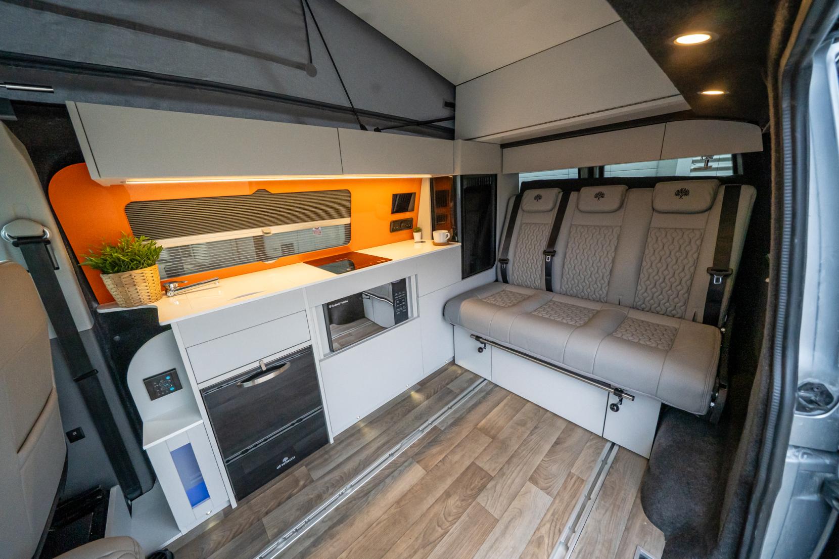 2020 Volkswagen Transporter T6.1 Campervan - Image 2