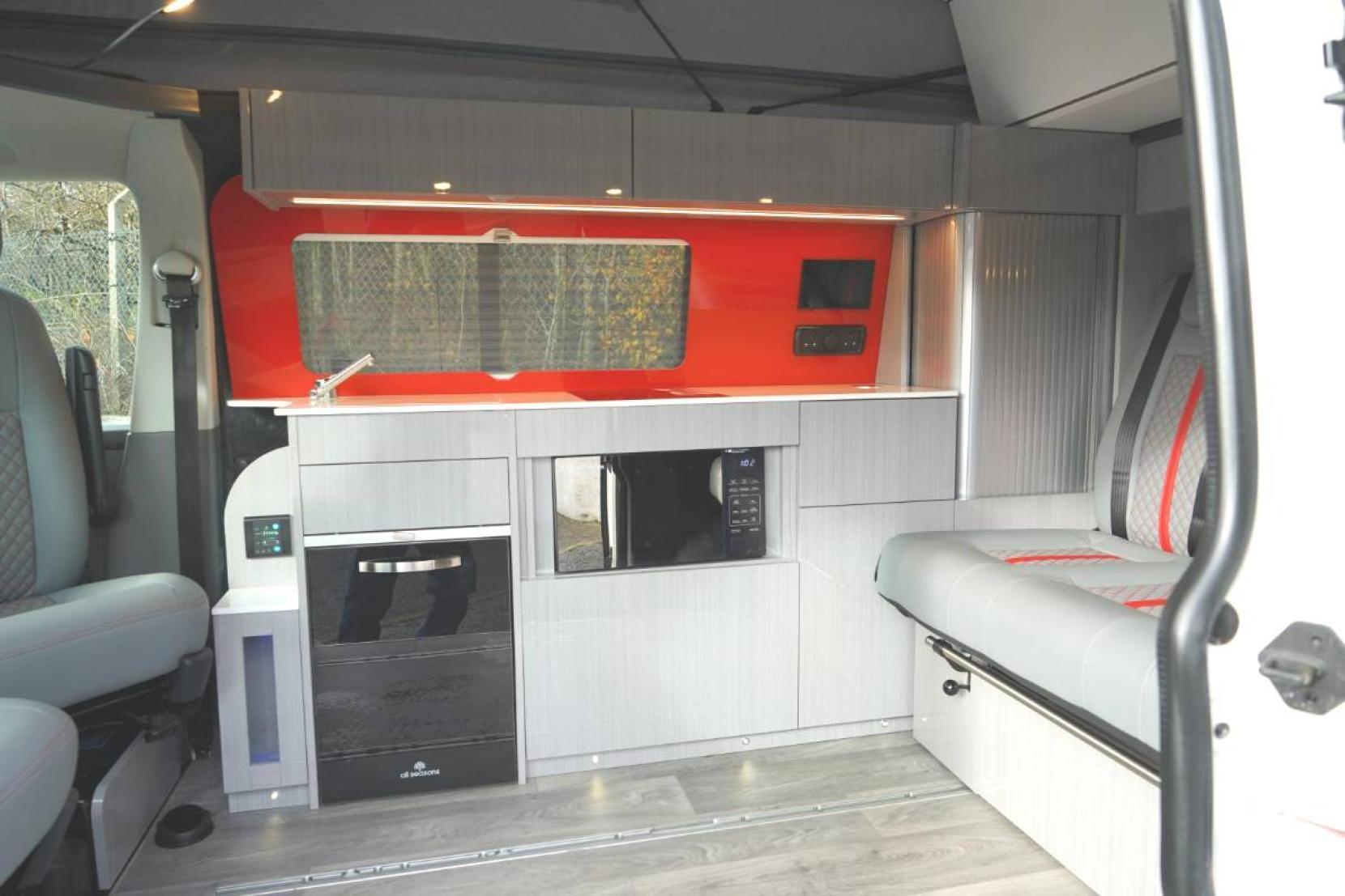 2020 Volkswagen Transporter T6.1 Campervan - Image 3