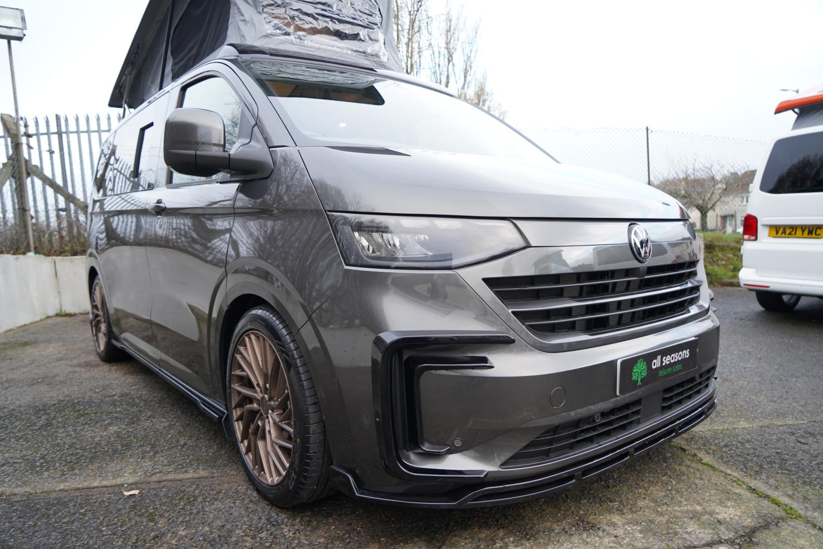 2025 Volkswagen Transporter T7 Campervan - Image 10