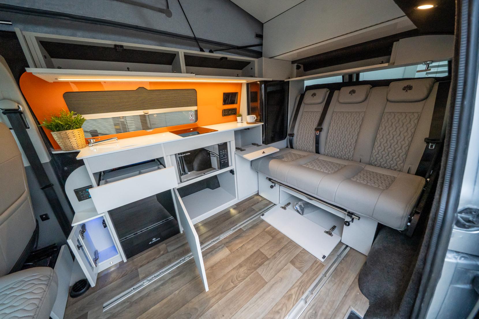 2020 Volkswagen Transporter T6.1 Campervan - Image 16