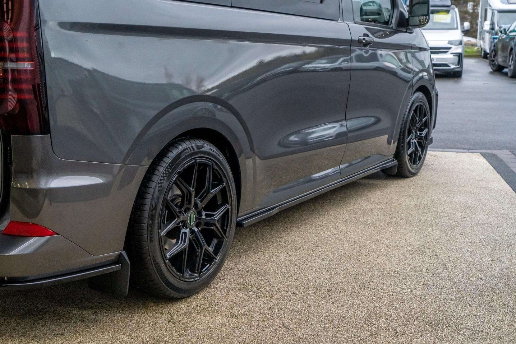 2025 Volkswagen Transporter T7 Campervan - Image 28