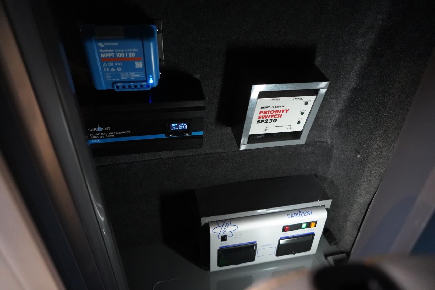 2025 Volkswagen Transporter T7 Campervan - Image 45