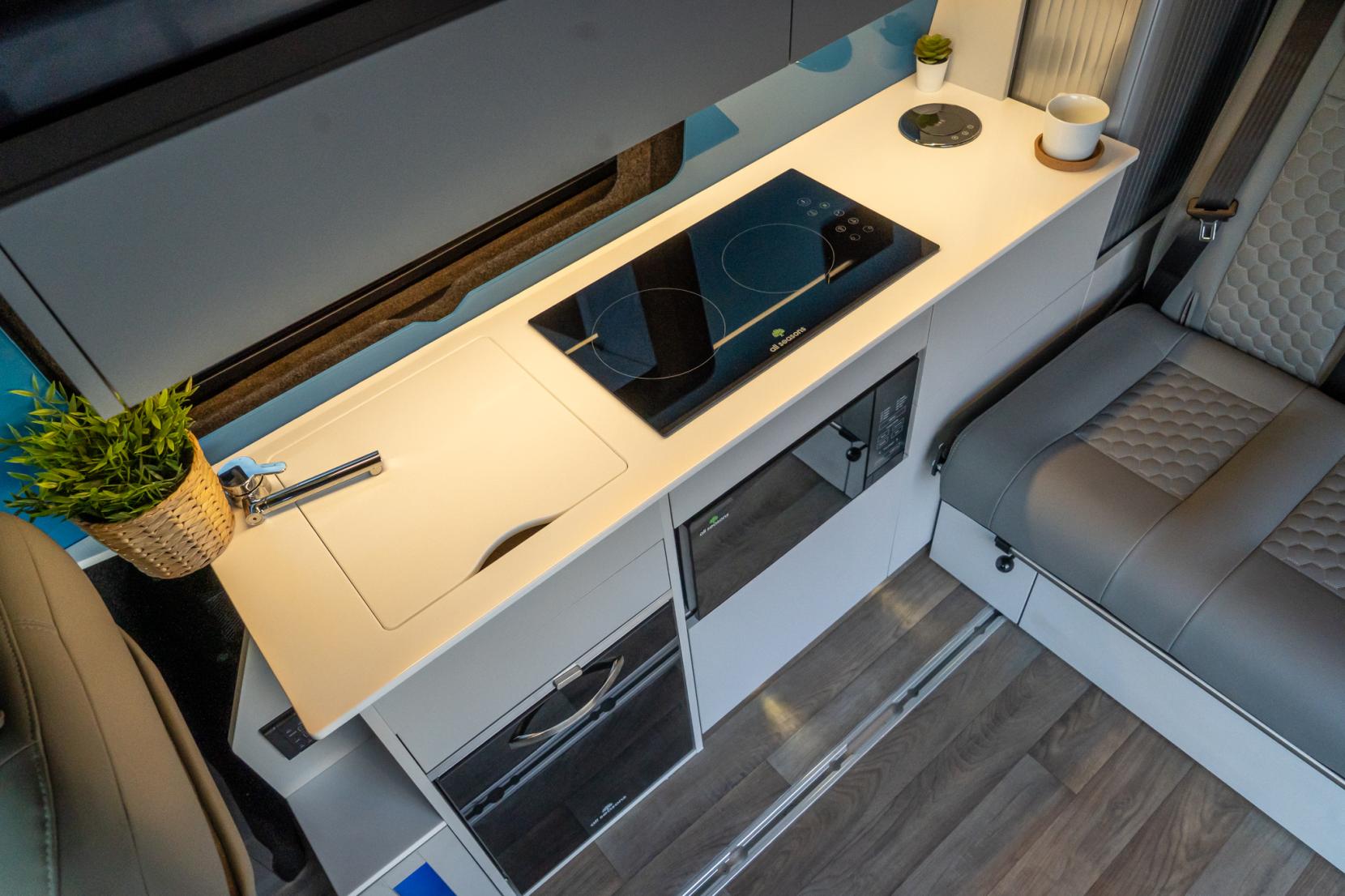 2025 Volkswagen Transporter T7 Campervan - Image 12