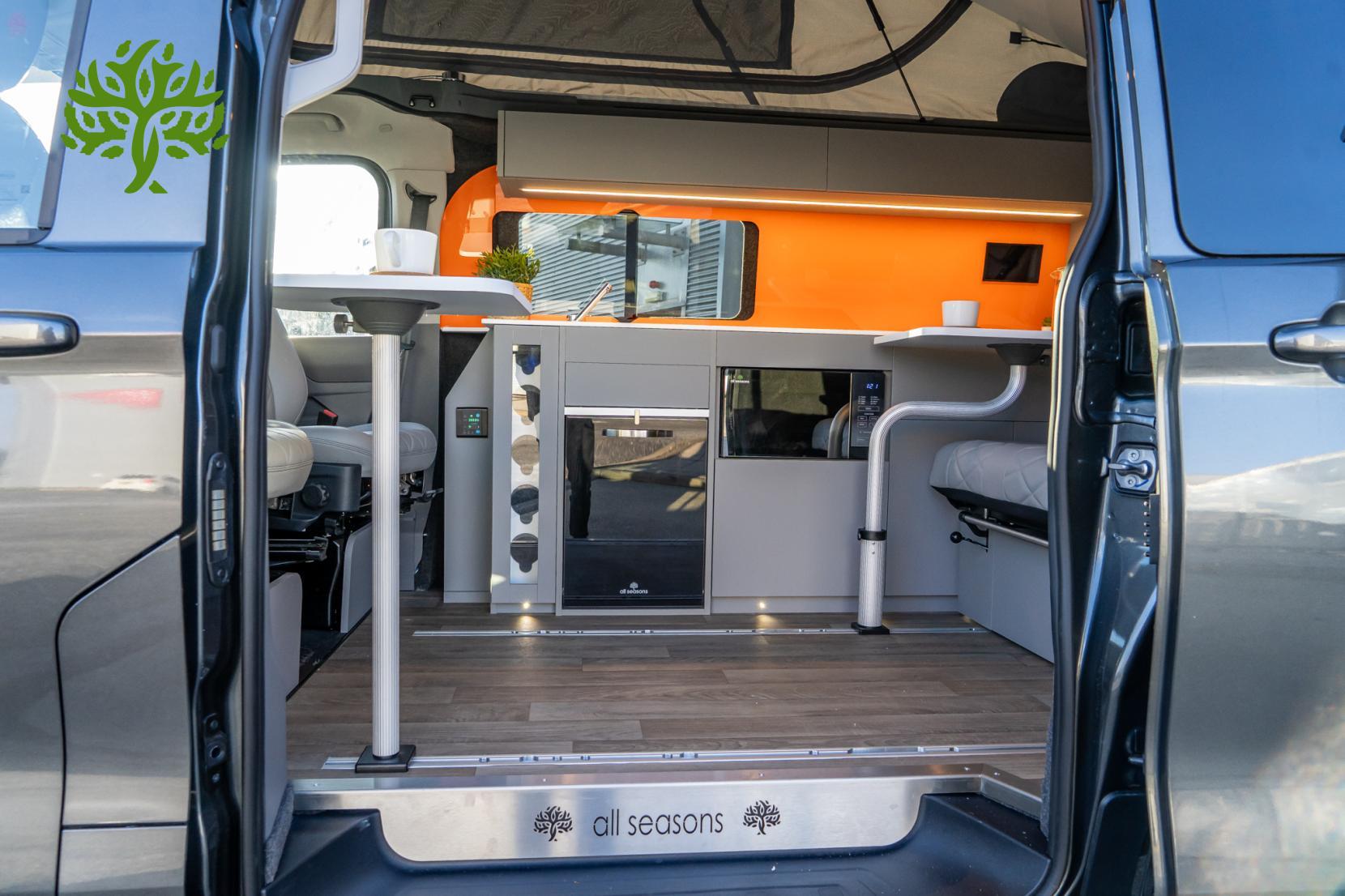 2025 Volkswagen Transporter T7 Campervan - Image 14