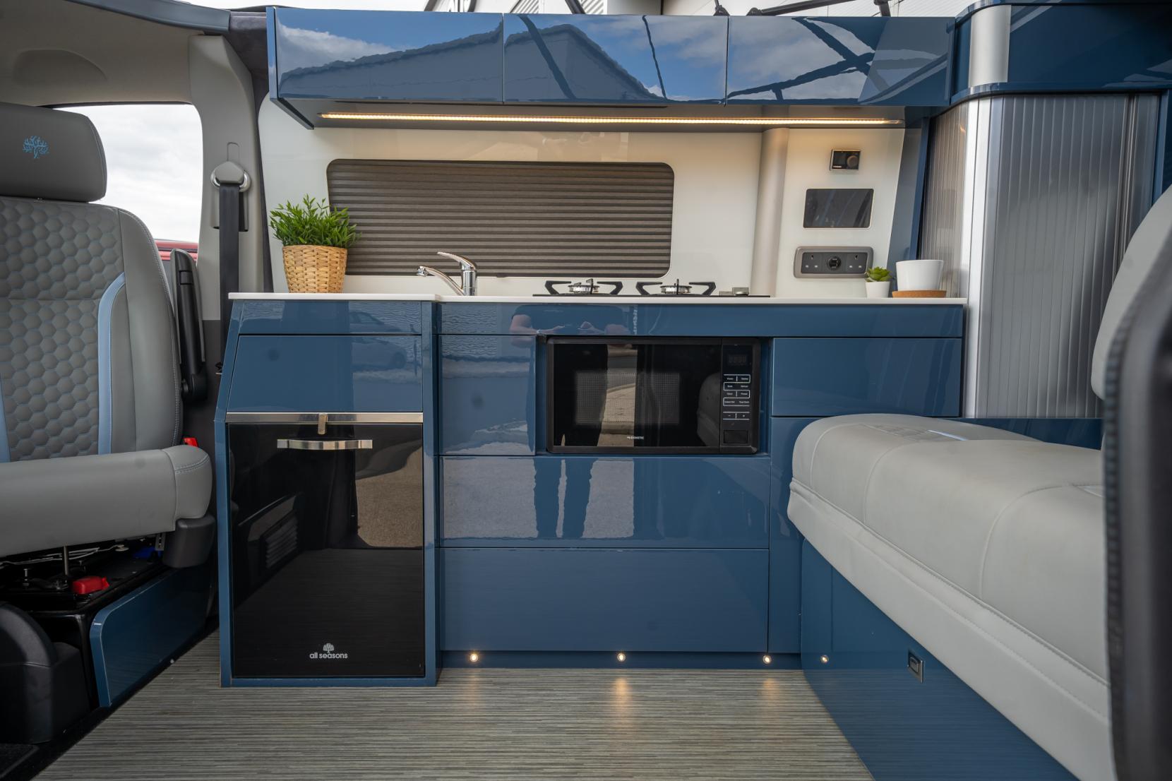 2022 Volkswagen Transporter T6.1 Campervan - Image 13