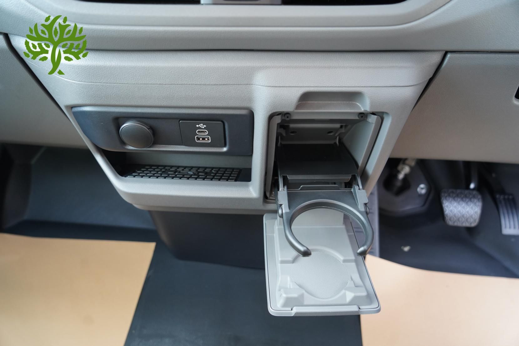 2025 Volkswagen Transporter T7 Campervan - Image 17