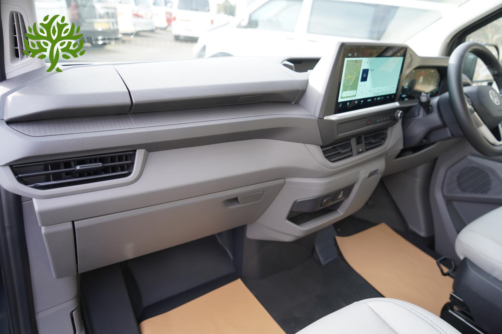 2025 Volkswagen Transporter T7 Campervan - Image 19