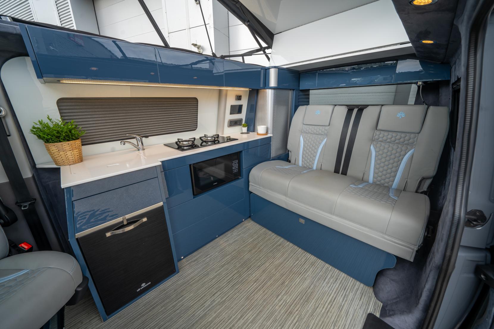 2022 Volkswagen Transporter T6.1 Campervan - Image 2