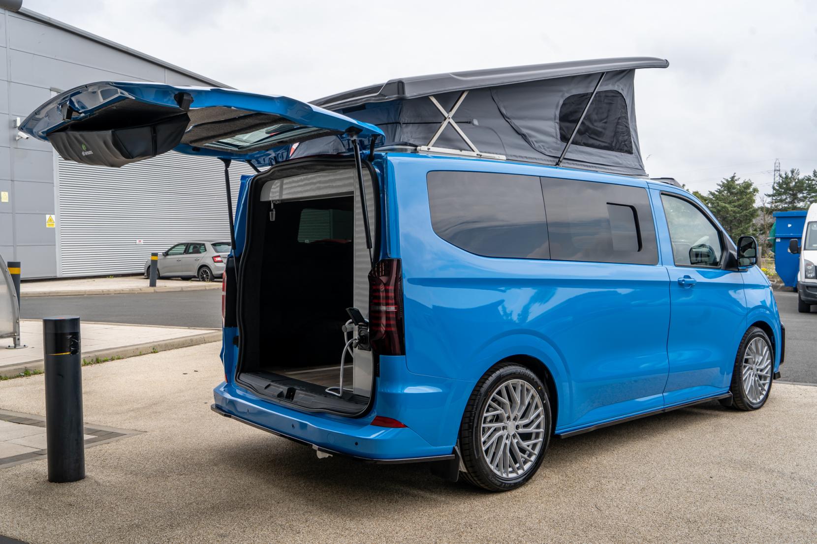 2026 Volkswagen Transporter T7 Campervan - Image 25