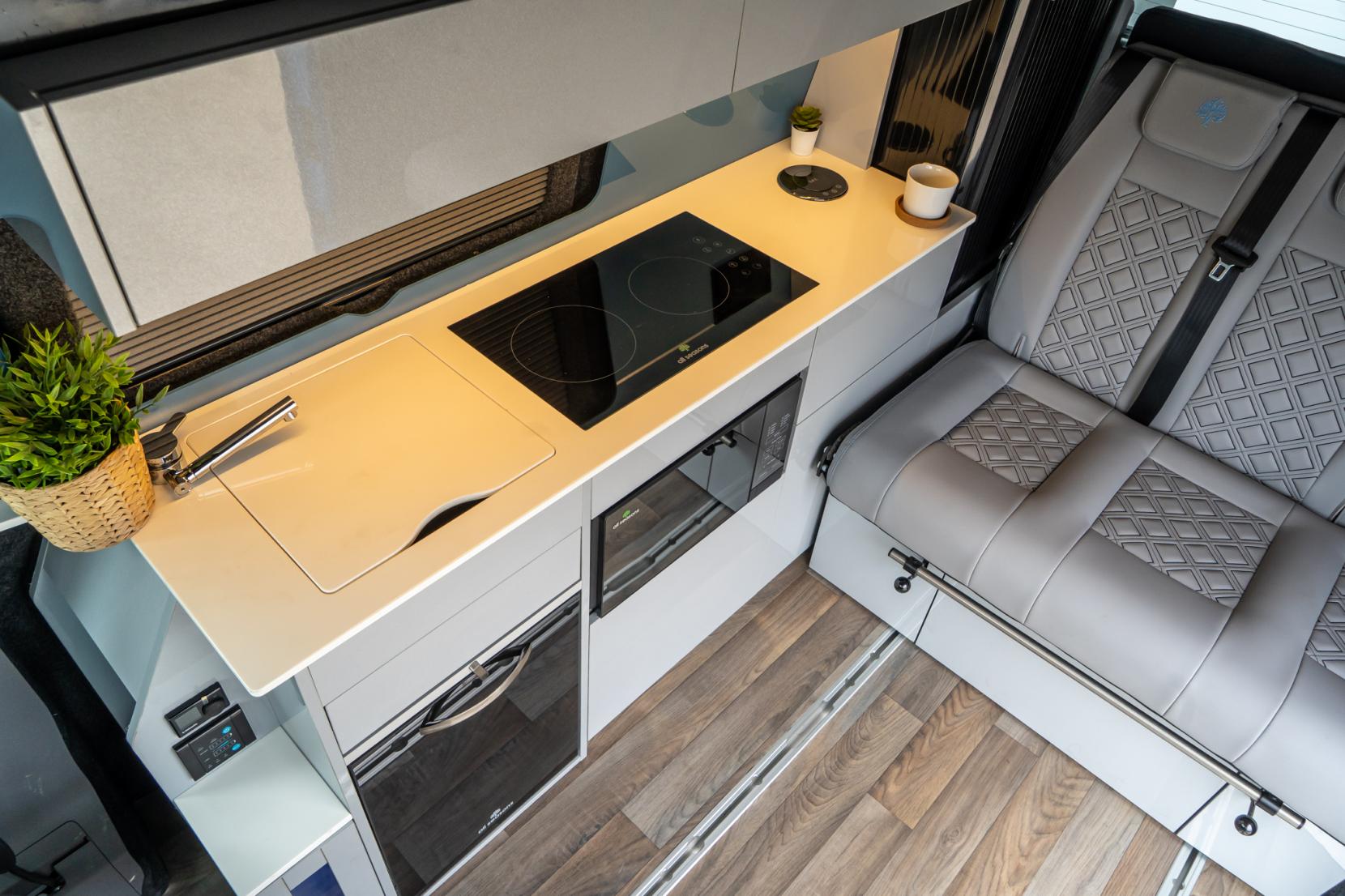 2026 Volkswagen Transporter T7 Campervan - Image 10