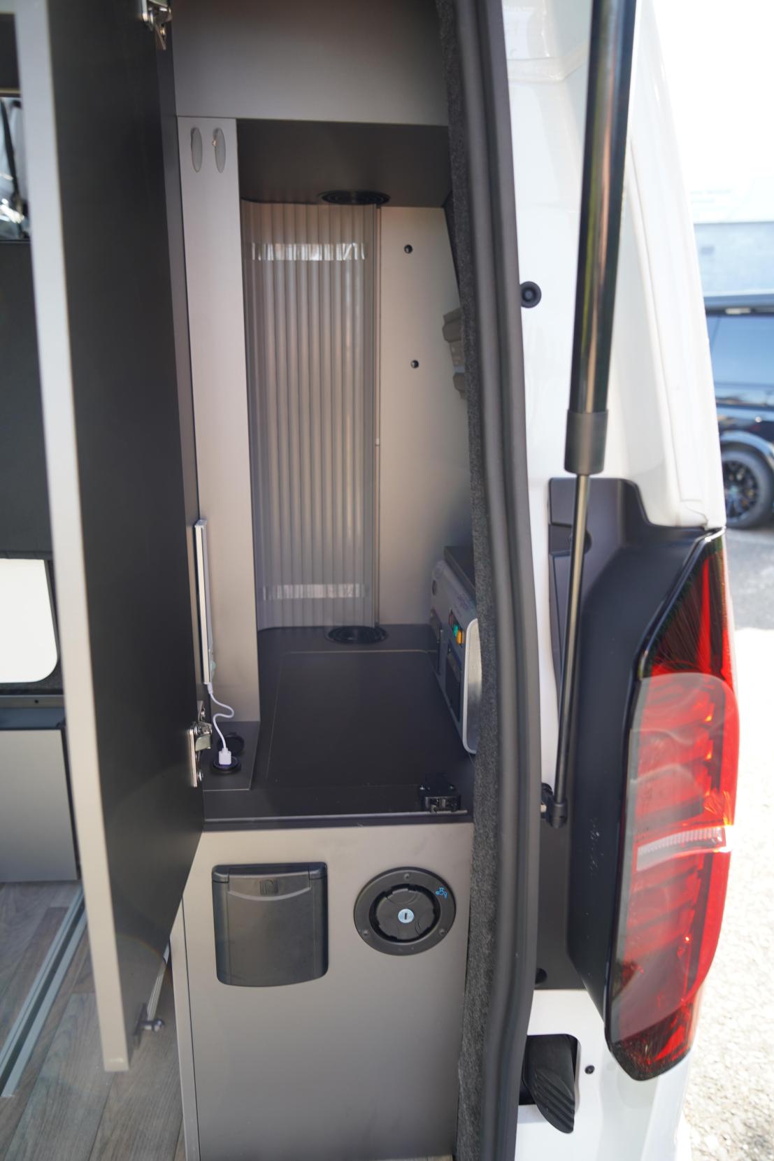 2026 Volkswagen Transporter T7 Campervan - Image 49