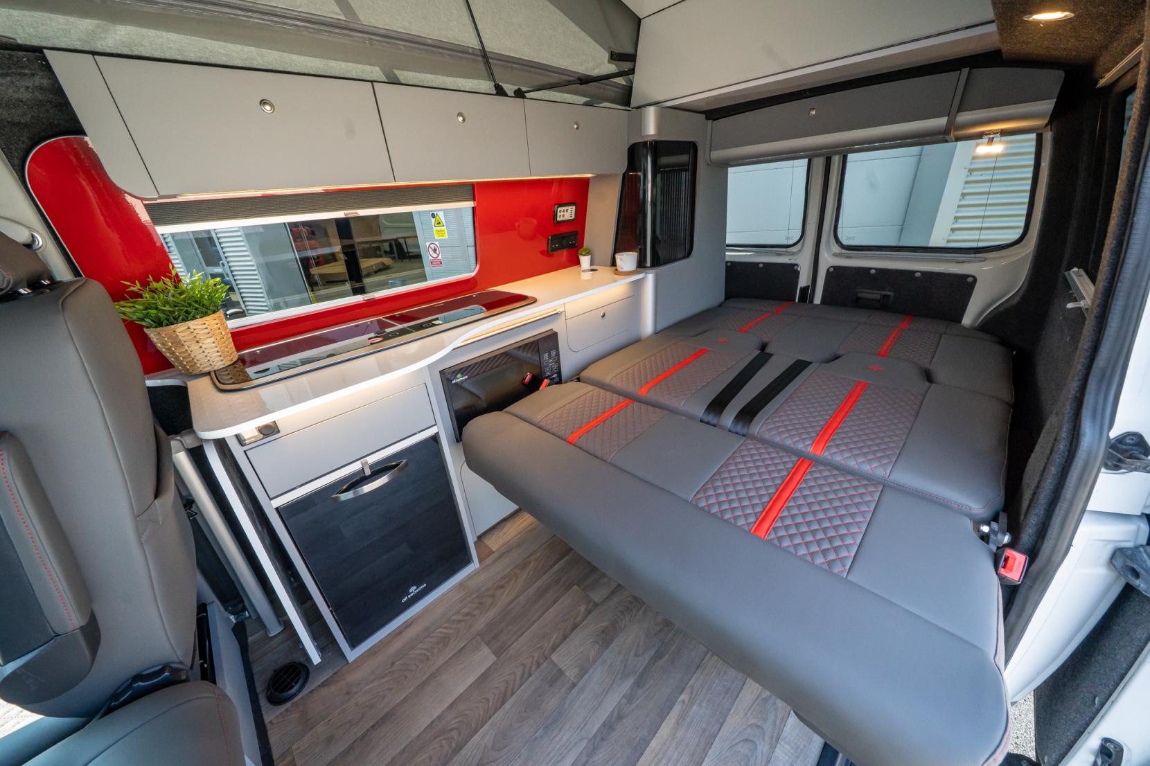 2014 Volkswagen Transporter T5 Campervan - Image 14