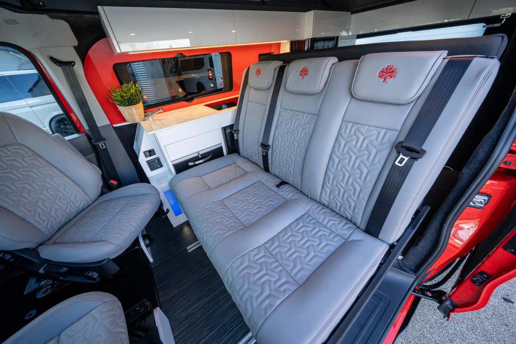 2026 Volkswagen Transporter T7 Campervan - Image 18