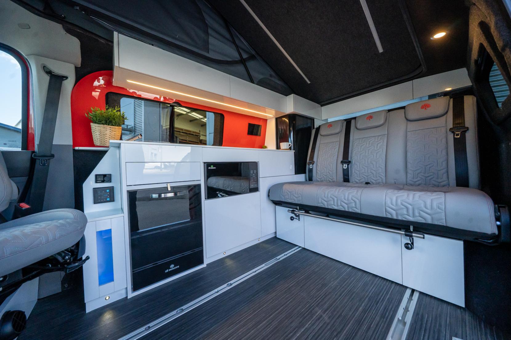 2026 Volkswagen Transporter T7 Campervan - Image 14