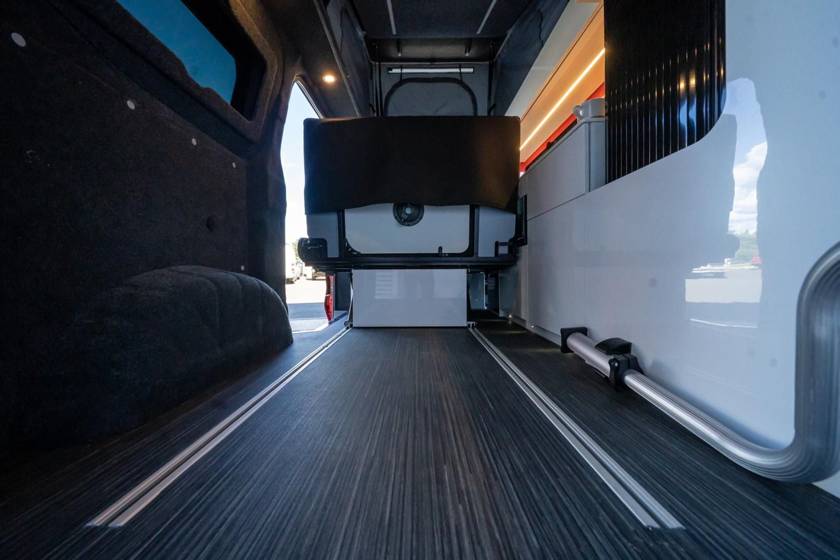 2026 Volkswagen Transporter T7 Campervan - Image 21