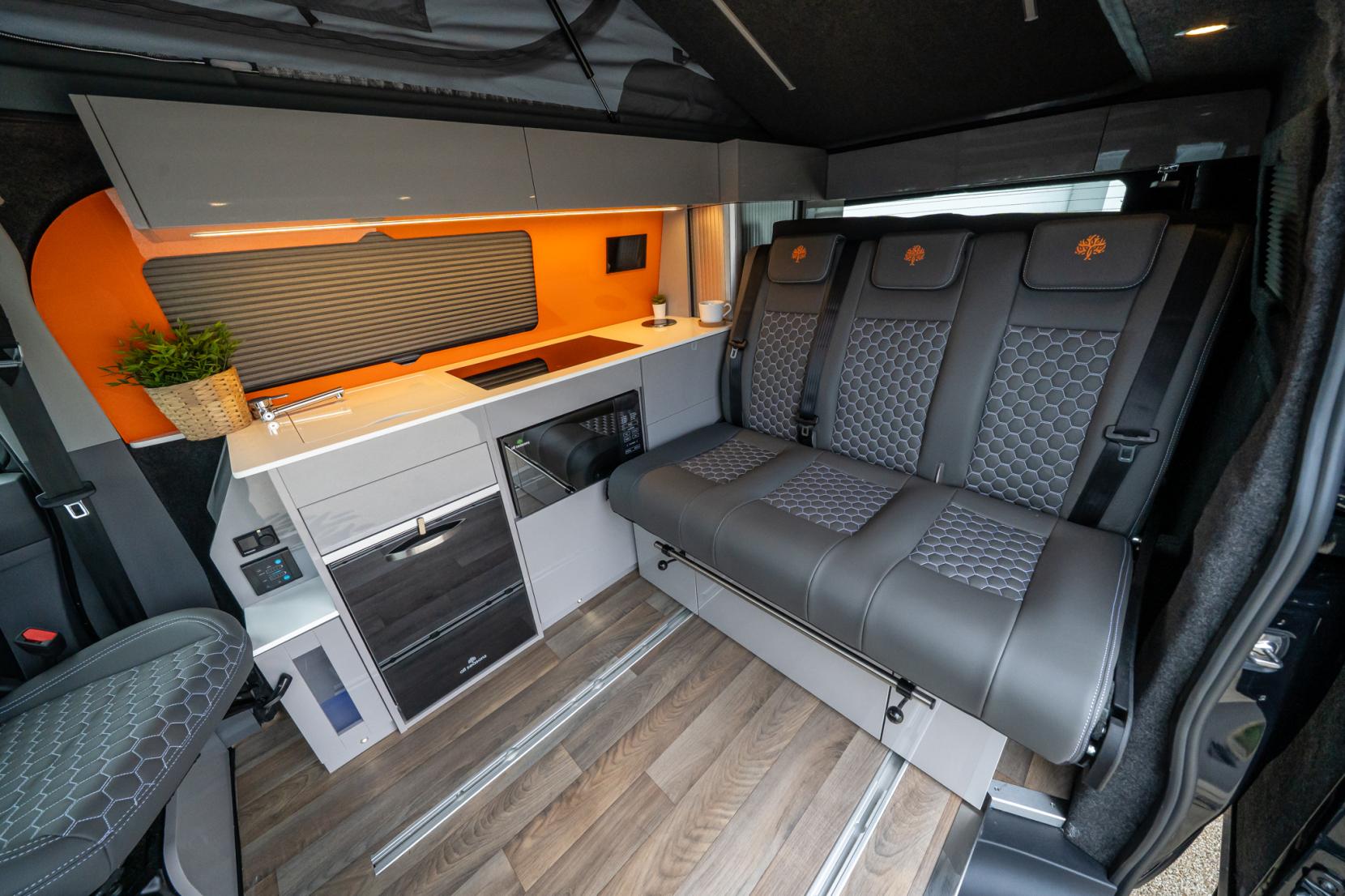 2026 Volkswagen Transporter T7 Campervan - Image 15