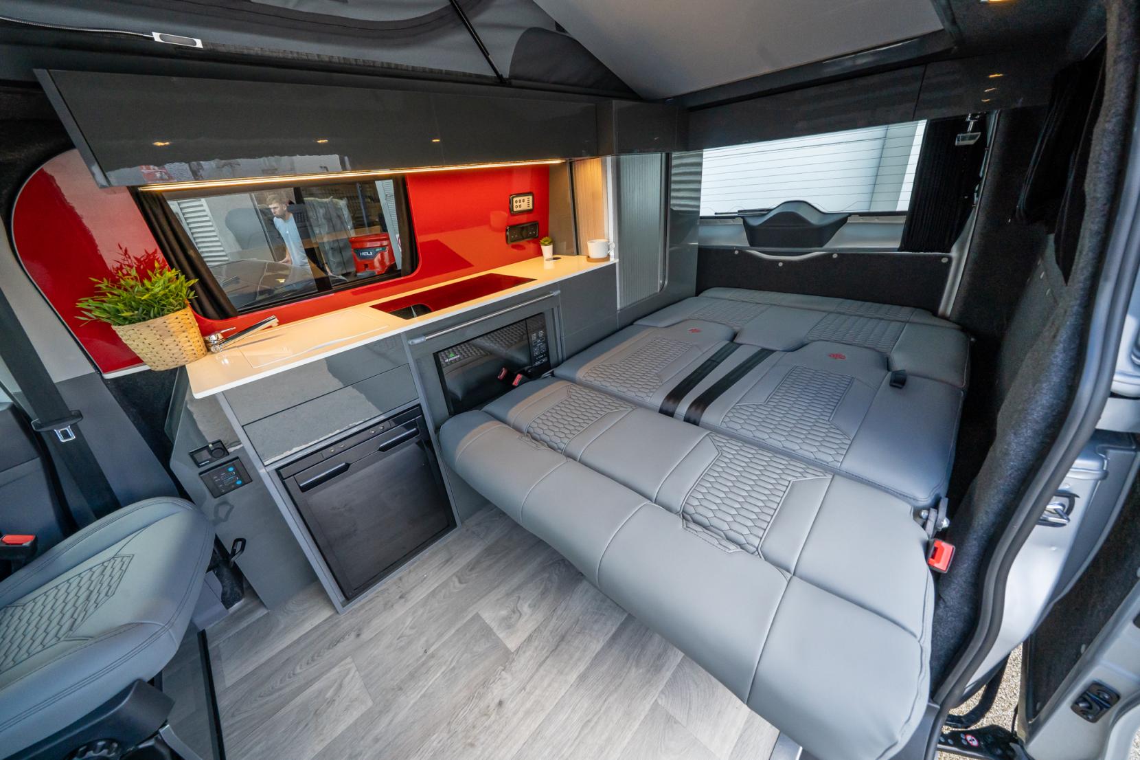 2026 Volkswagen Transporter T7 Campervan - Image 15