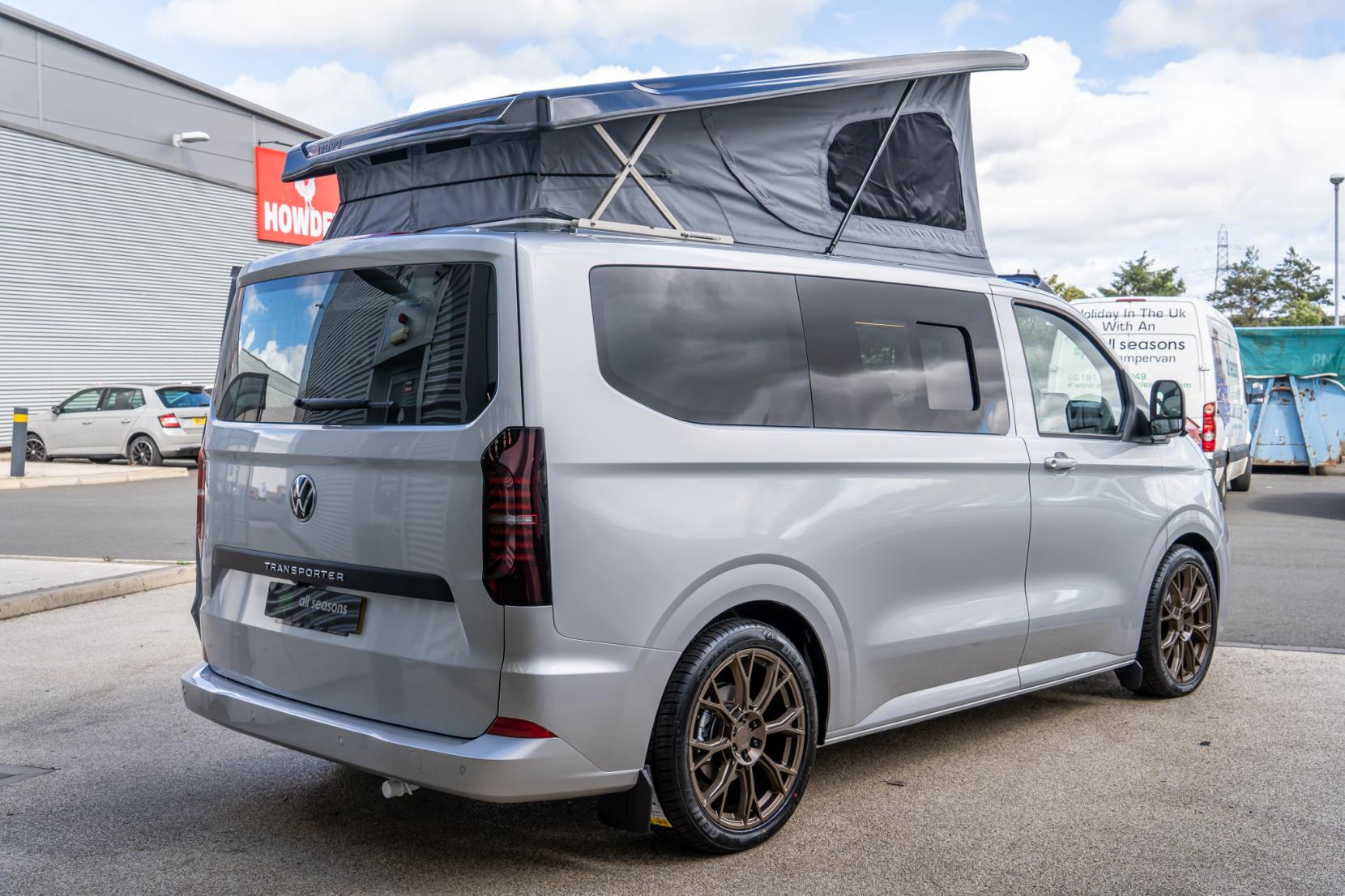 2026 Volkswagen Transporter T7 Campervan - Image 22