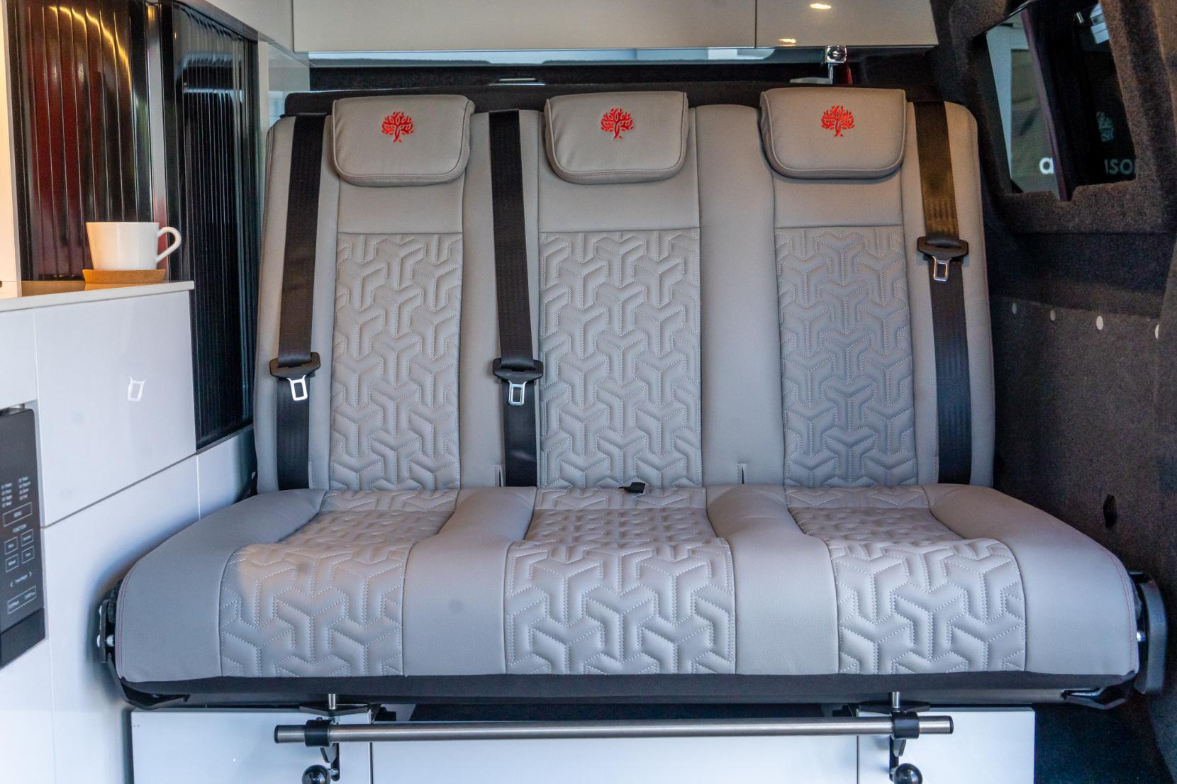 2026 Volkswagen Transporter T7 Campervan - Image 19