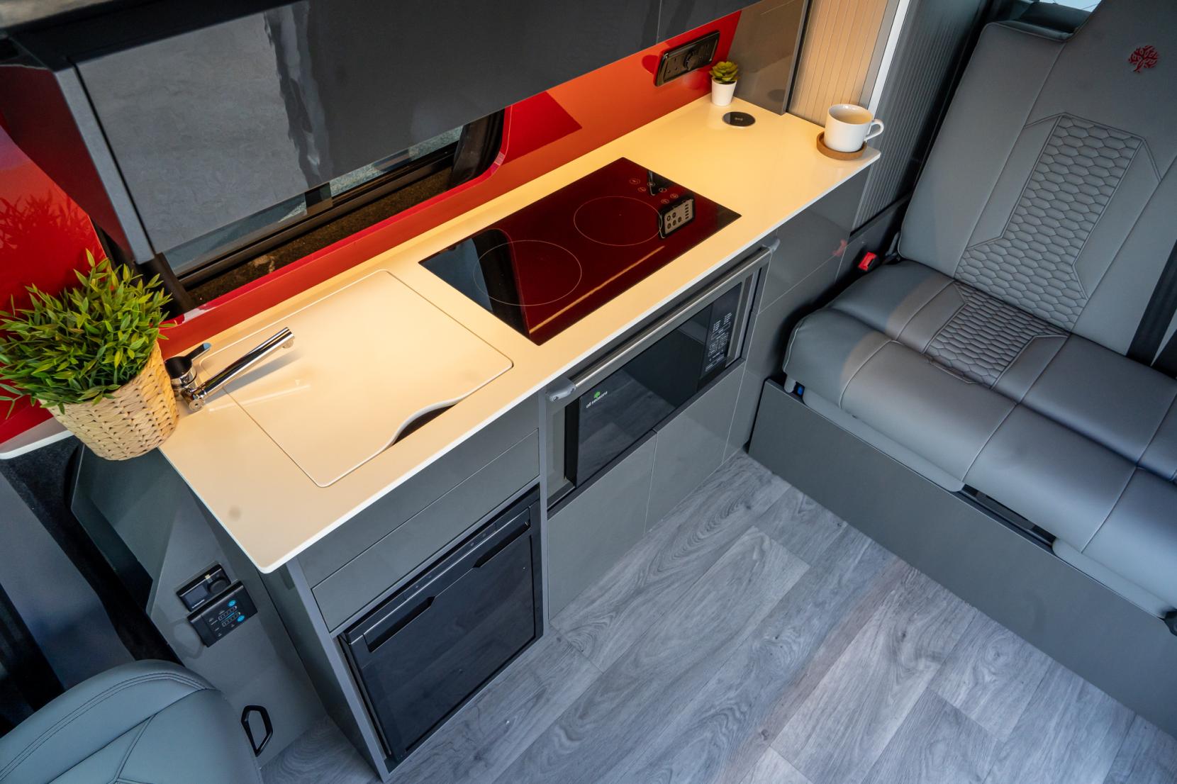 2026 Volkswagen Transporter T7 Campervan - Image 10