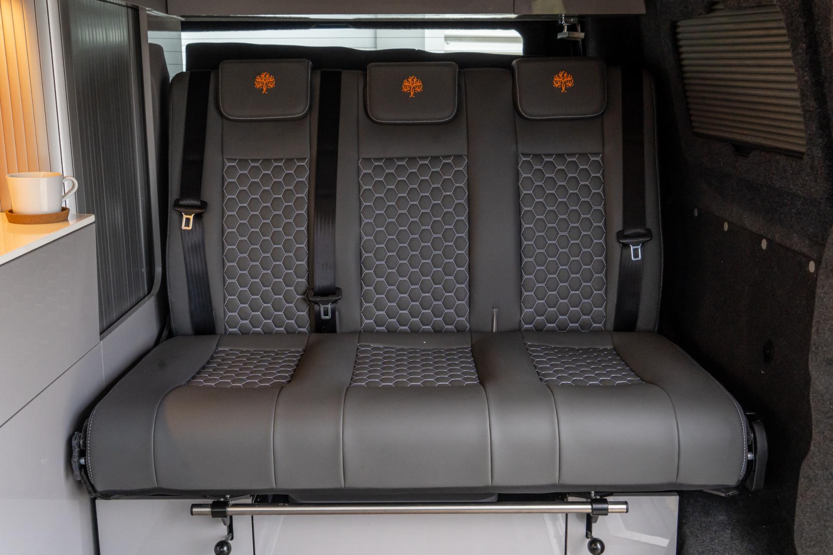 2026 Volkswagen Transporter T7 Campervan - Image 18